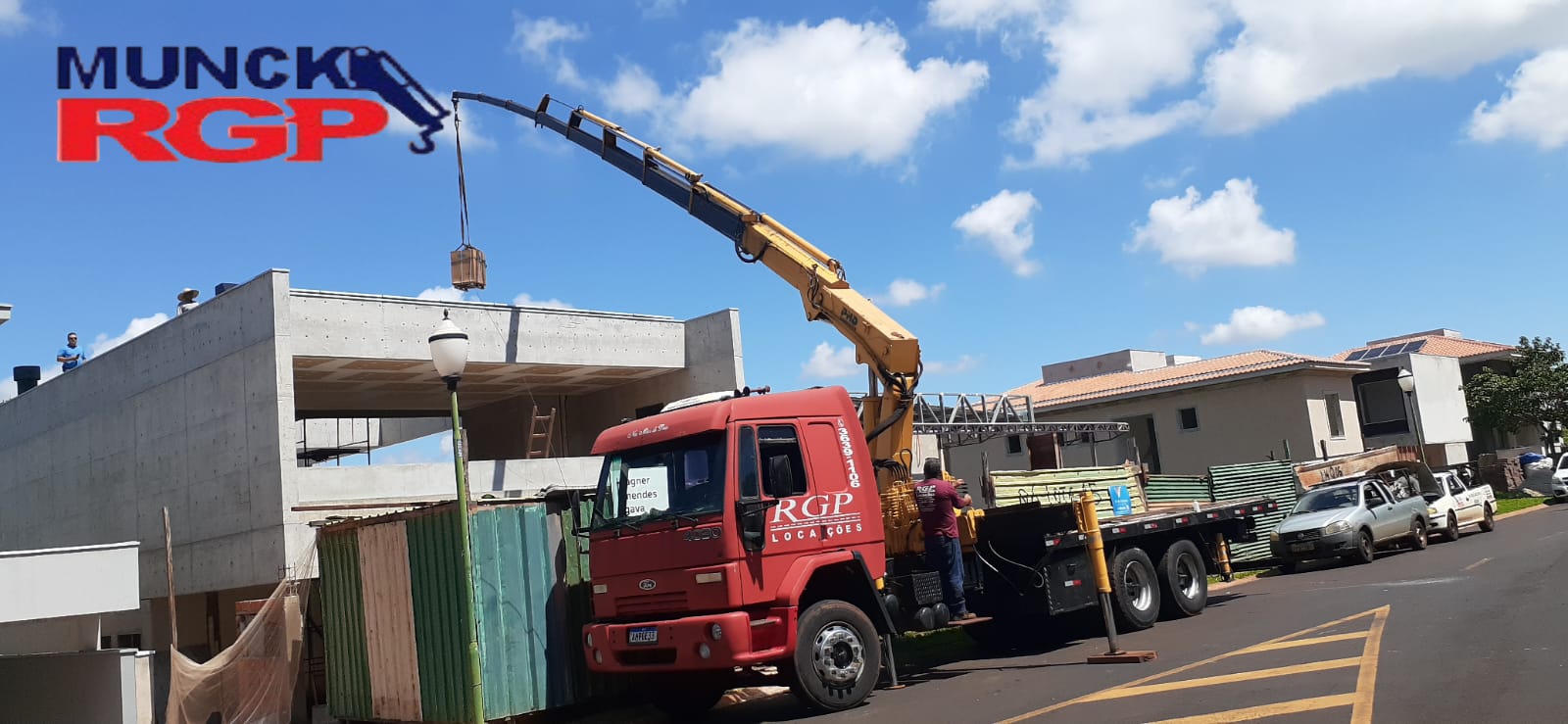 Aluguel de caminhão Munck em Ribeirão Preto 4 Aluguel de caminhão Munck em Ribeirão Preto Munck RGP é uma empresa especializada em soluções logísticas e locação de equipamentos para movimentação de cargas pesadas e armazenagem.